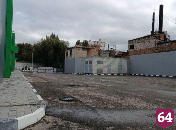 Здание под торговлю в центре Саратова оценили в 237 миллионов рублей